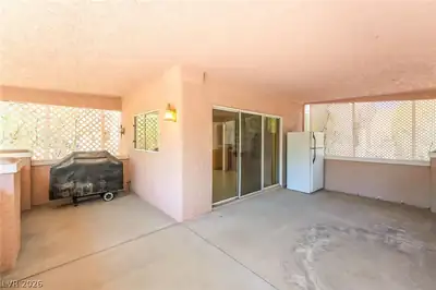 10300 Sawmill Avenue, Las Vegas, NV 89134 Patio