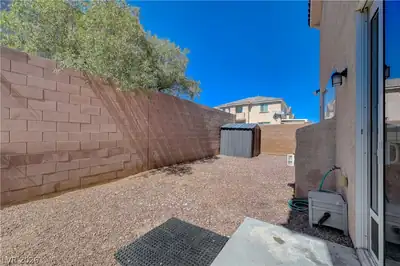 4013 Kindhearted Court, North Las Vegas, NV 89032 Yard