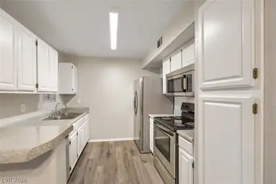 555 East Silverado Ranch Boulevard 1038 Kitchen