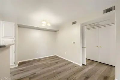 555 East Silverado Ranch Boulevard 1038 Dining Area