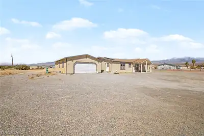 350 East Stagecoach Road 