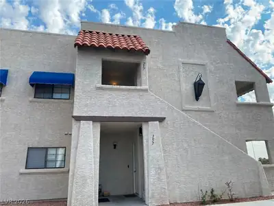 101 Luna Way 257 Front of Structure