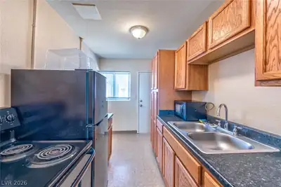 210 North 10th Street 2 Kitchen