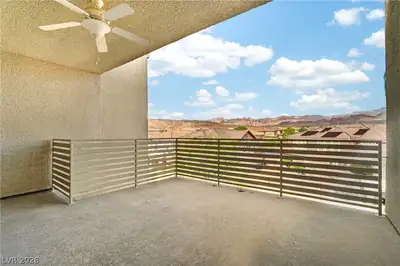1118 Prospering Creek Street Patio