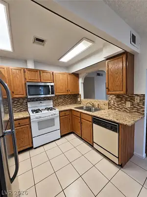 1751 East Reno Avenue 109 Kitchen