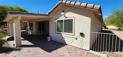 5213 Orchard Hills Avenue 1 Patio