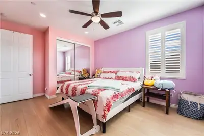 429 Open Hill Avenue Bedroom
