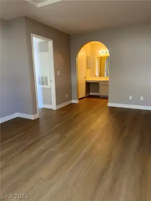 2200 South Fort Apache Road 2062 Bedroom