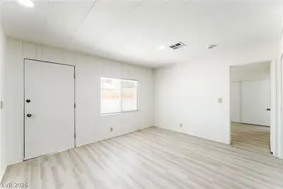6437 Delphinium Avenue, Las Vegas, NV 89108 Bedroom