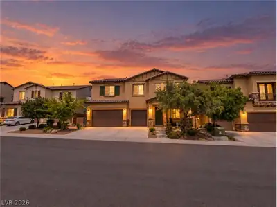 9724 University Ridge Avenue, Las Vegas