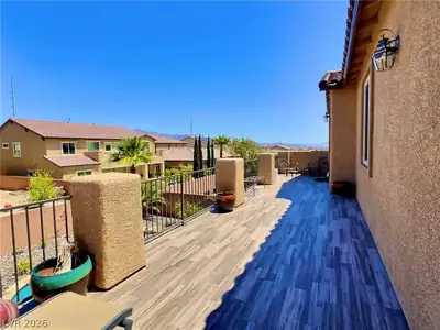 9724 University Ridge Avenue Patio
