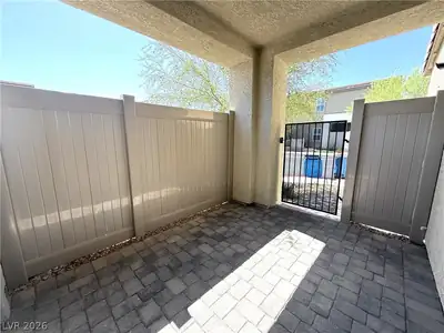 522 Spy Rock Avenue, Henderson, NV 89044 Patio