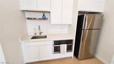 509 Arthur Pointe Street 0 Kitchen