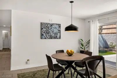 1662 Sombrero Drive, Las Vegas, NV 89169 Dining Area