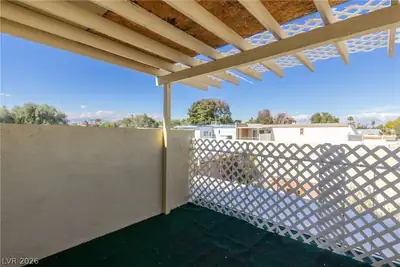 3552 Bounty Avenue, Las Vegas, NV 89121 Patio
