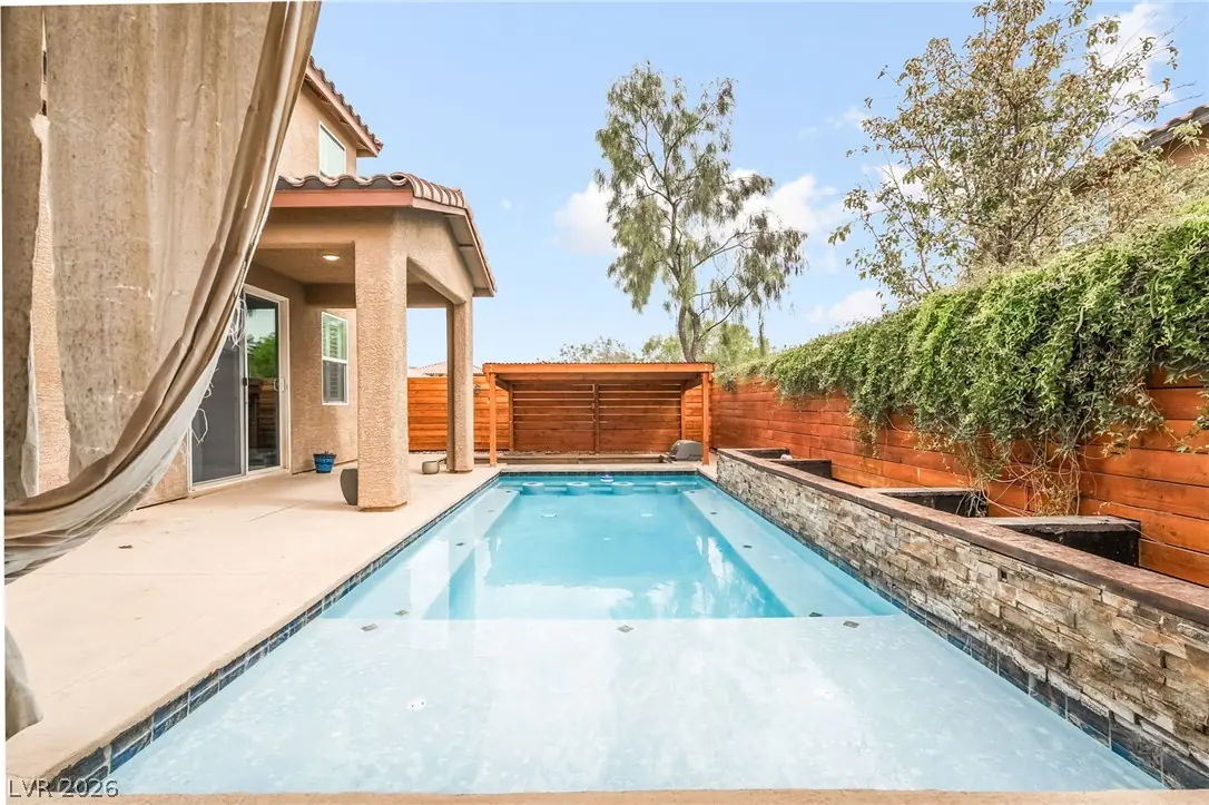 10568 Painted Bridge Street, Las Vegas, NV 89179