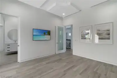 10 Ridge Blossom Road Bedroom