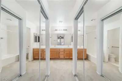 1473 Bramfield Court 102 Primary Bathroom