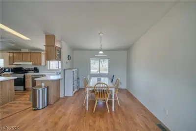 2931 Rio Rancho Drive 4 Dining Area
