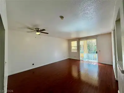 5155 TROPICANA Avenue 1045 Living Room
