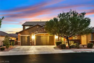 6565 Mission Crest Avenue Las Vegas, NV 89131