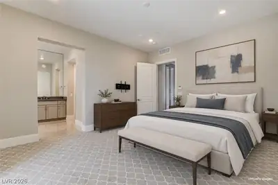 9133 Las Manaitas Avenue 302 Primary Bedroom