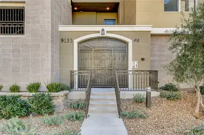 9133 Las Manaitas Avenue 302 Front of Structure