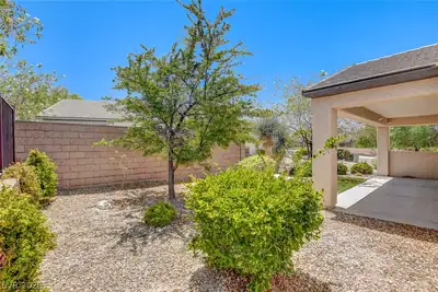 2545 Eclipsing Stars Drive Yard