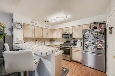 2132 Bavington Drive D Kitchen