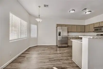 5974 Gentleslope Street Kitchen