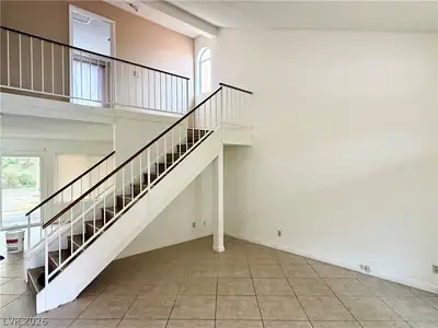 135 Primero Way, Henderson, NV 89074 Stairs