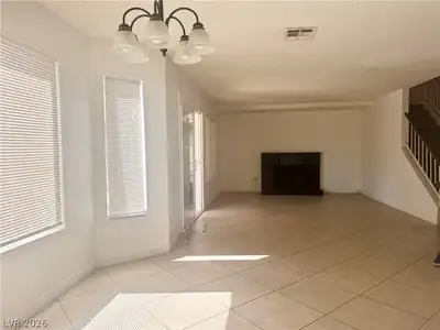 135 Primero Way, Henderson, NV 89074 Living Room