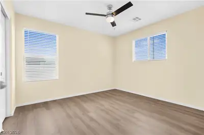 948 West Crescent Falls Street Bedroom