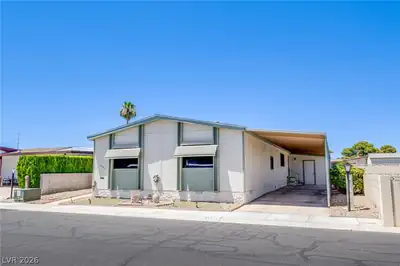 5486 Otero Road, Las Vegas, NV 89122 Front of Structure