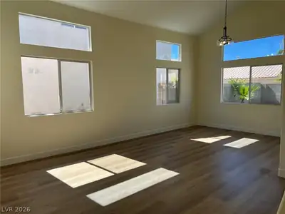 2050 Paterno Avenue Living Room