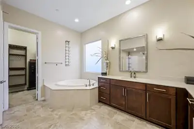 2369 Boretto Street, Henderson, NV 89044 Primary Bathroom