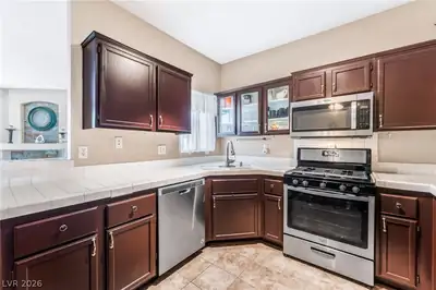 1830 North Buffalo Drive 2049 Kitchen