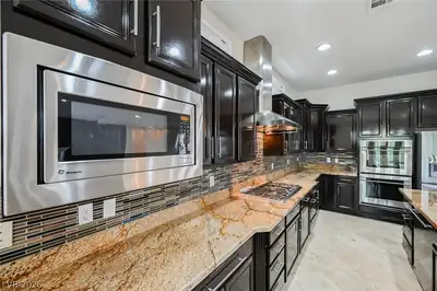2062 Country Cove Court Kitchen