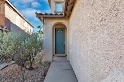 11653 Royal Derwent Drive Entry