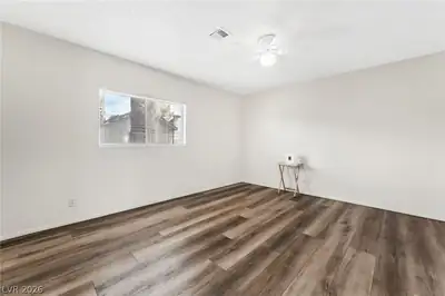 859 Rhinegold Way Bedroom