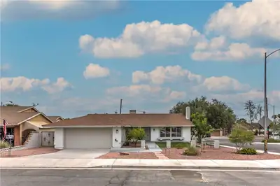 5180 Richmond Circle, Las Vegas