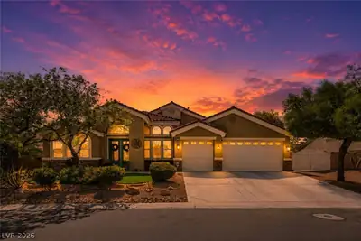 6831 Rose River Falls Street, Las Vegas