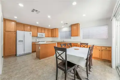 767 Loughton Street, Las Vegas, NV 89178 Kitchen