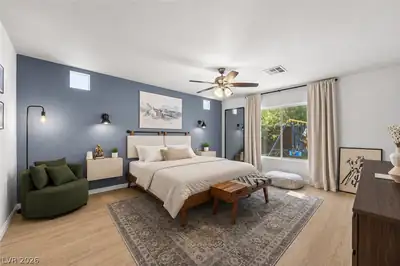 5752 Rolling Dale Avenue Bedroom