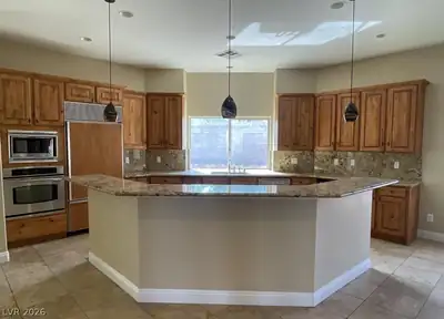 3789 Gershon Court, Las Vegas, NV 89121 Kitchen
