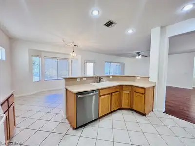 3047 Hickory Valley Road, Henderson, NV 89052 Kitchen