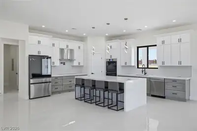 5910 East Kellogg Road Kitchen