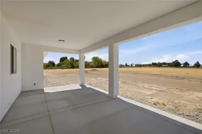 5910 East Kellogg Road Patio