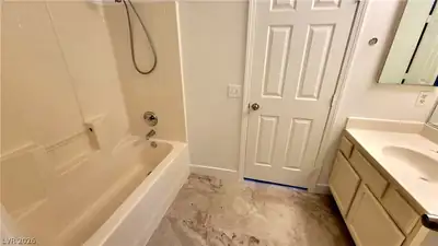 3930 Starfield Lane, Las Vegas, NV 89147 Bathroom