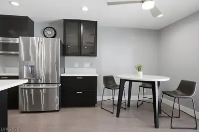 3700 Briarglen Lane, Las Vegas, NV 89108 Kitchen